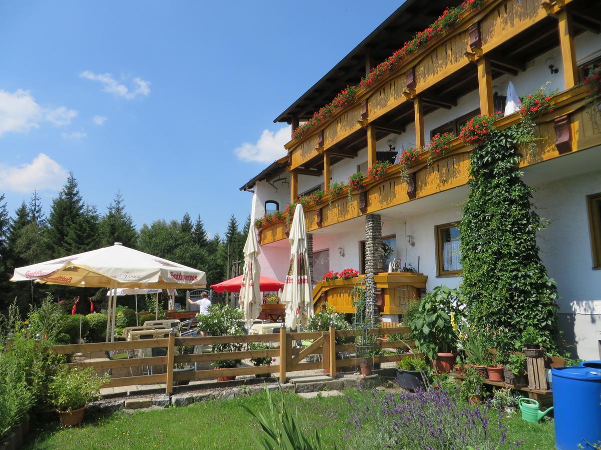 Kolmsteiner Hof Hotel Neukirchen beim Heiligen Blut Exterior photo
